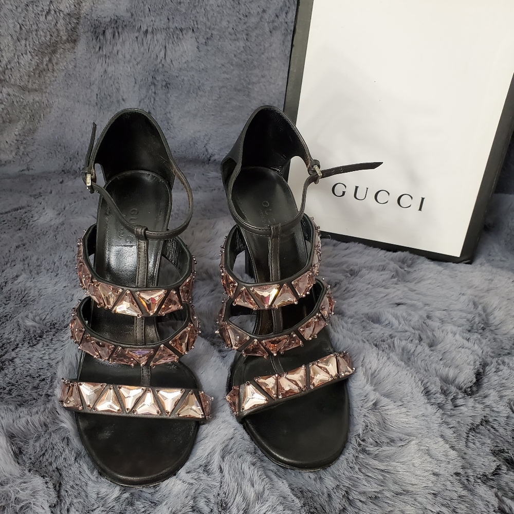 Gucci shoes